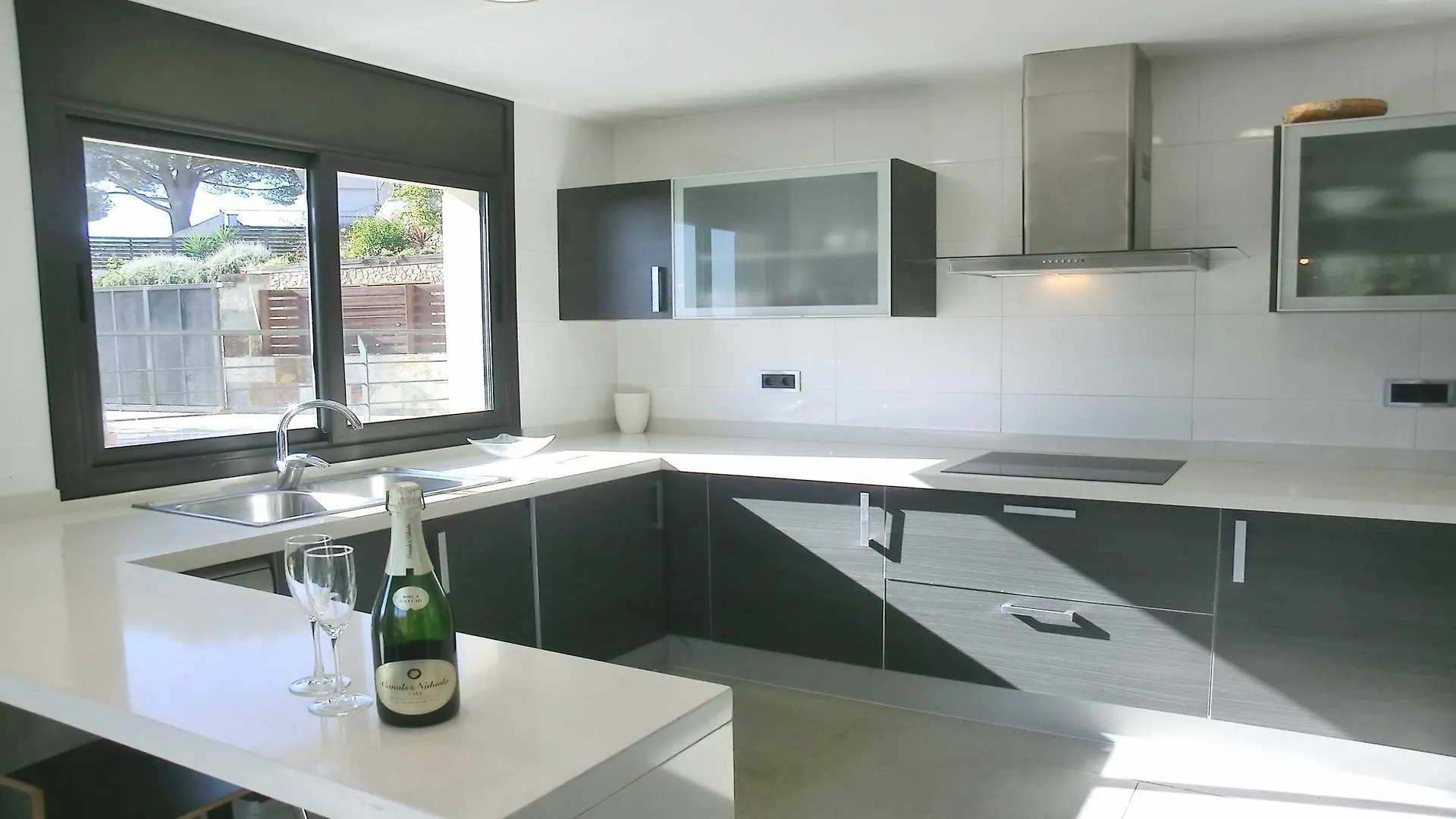 104664 Villa In Lloret De Mar